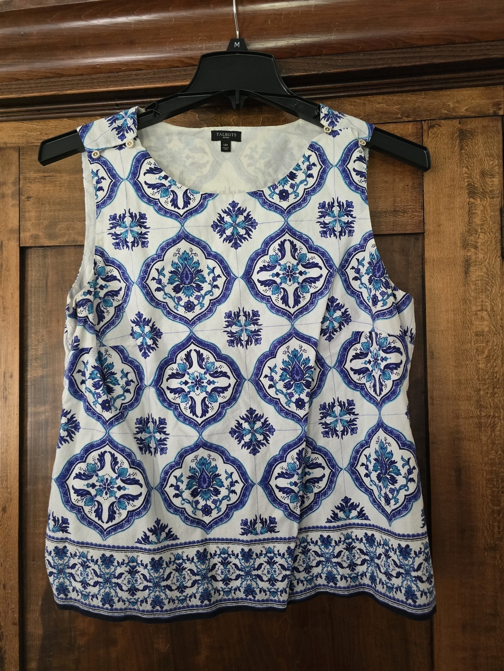 O Talbots White Sleeveless Tile-Print Shell with Blue Accents 14p